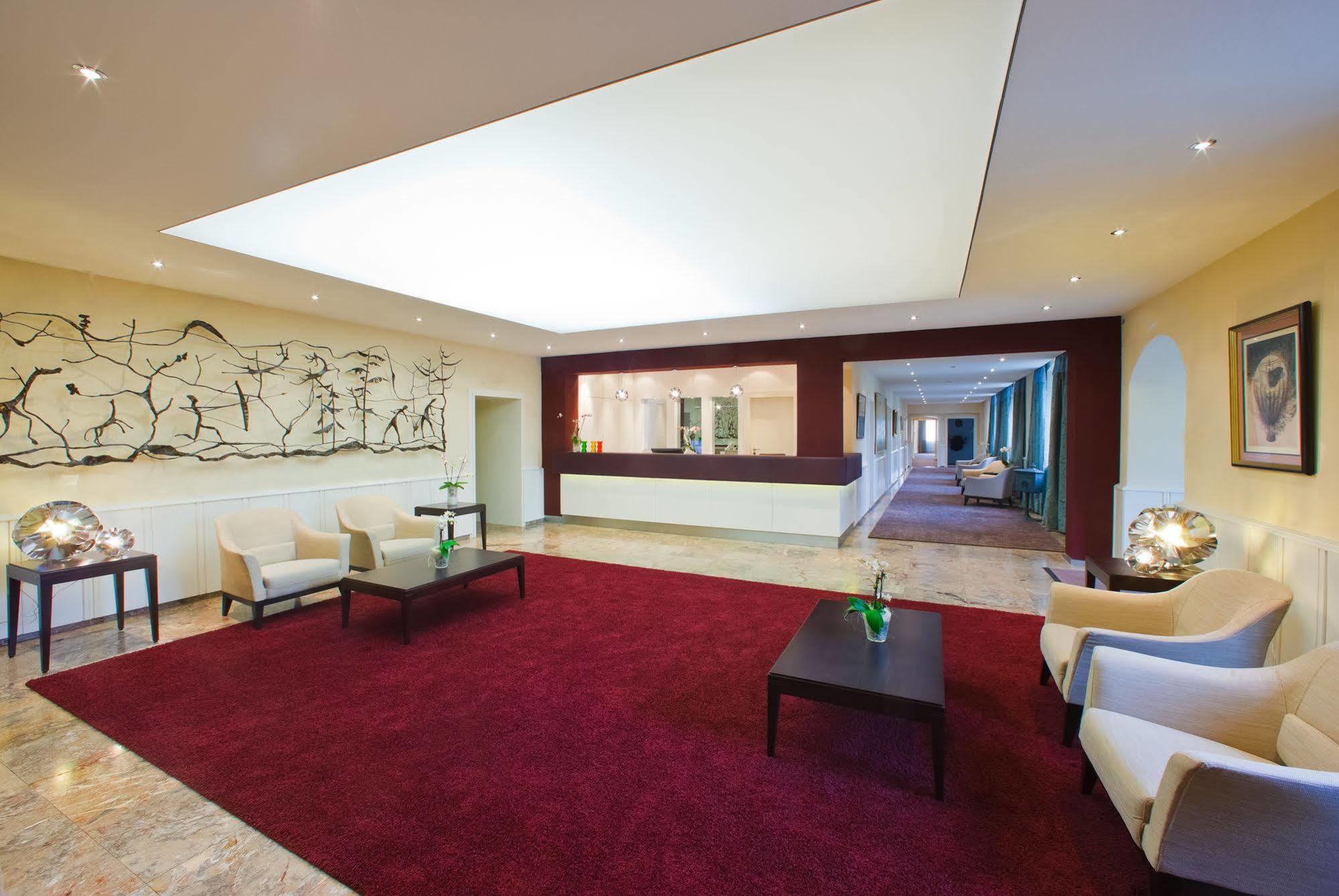 Romantik Hotel Klostergut Jakobsberg Boppard Interior photo
